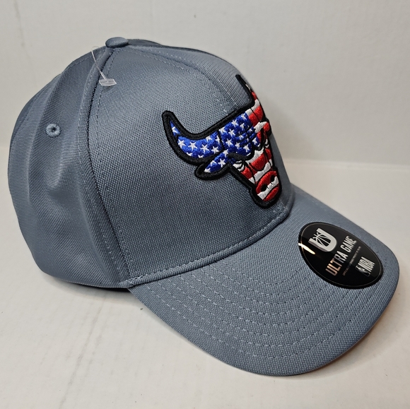 Chicago Bulls NBA USA Flag Ultra Game Grey Hat Cap One Size Fits Most NEW NWT - Picture 3 of 5